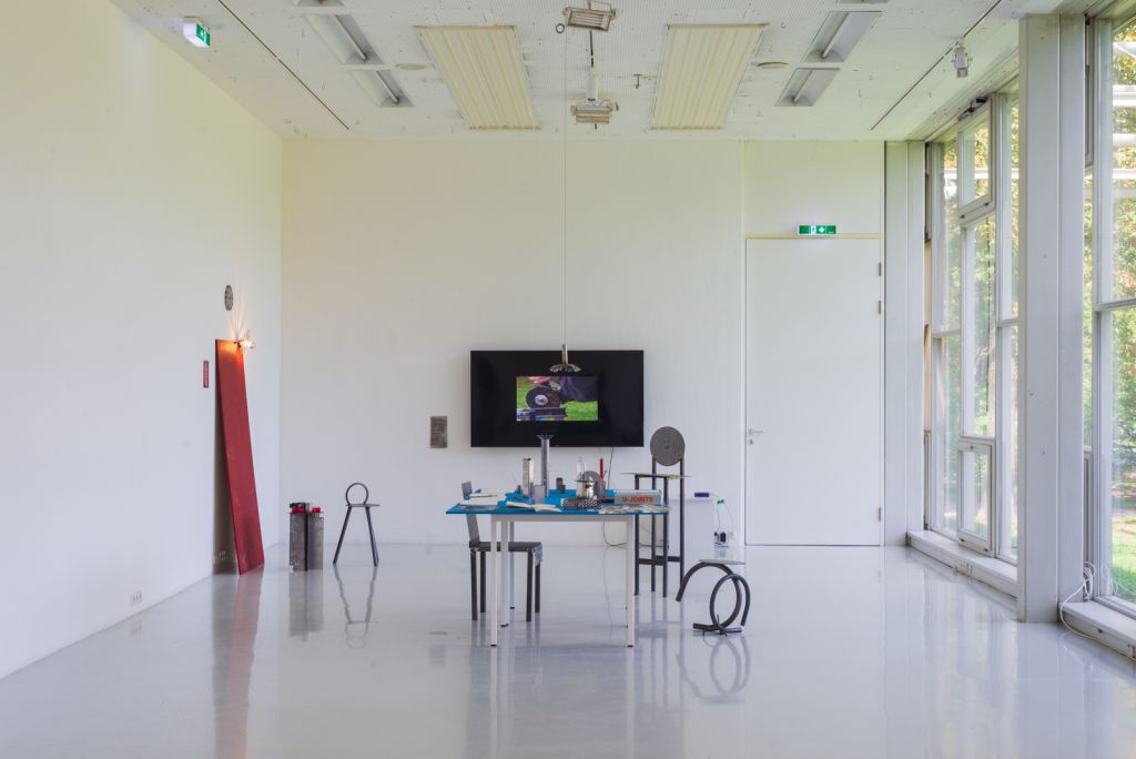 Ausstellungsansichten School of Maybe: Feminist Welding Club