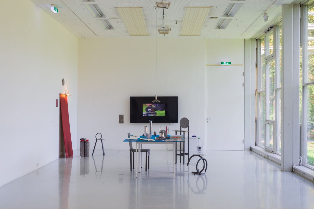 Ausstellungsansichten School of Maybe: Feminist Welding Club
