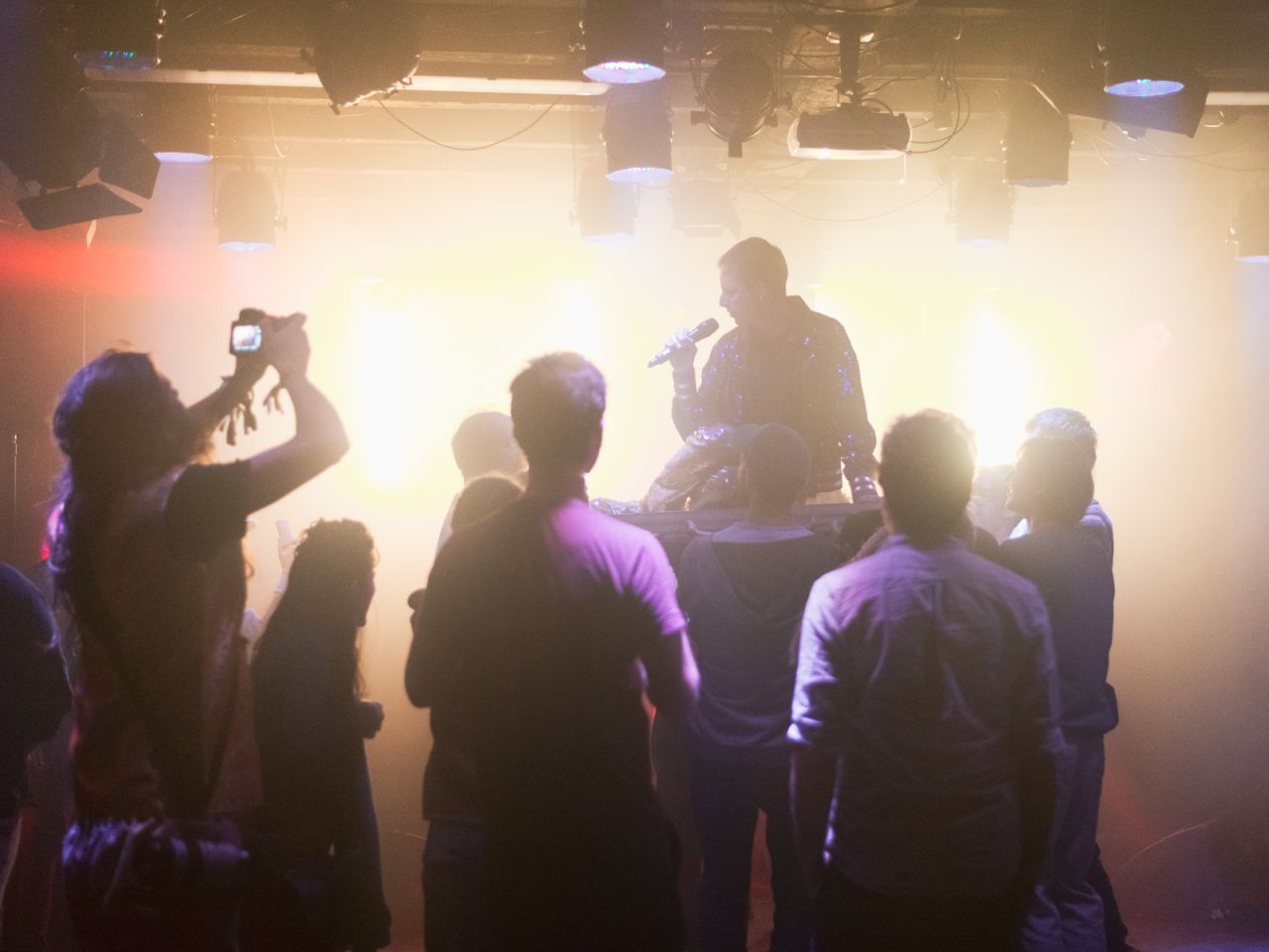 Farewell &ndash; Buchpr&auml;sentation & Party