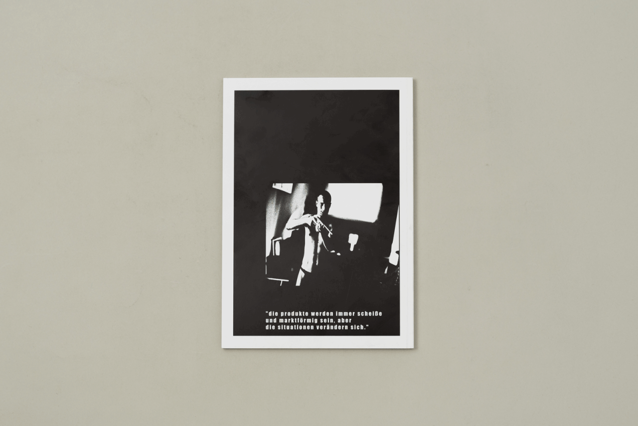 Text Performanz Text. (cooperate and/or defect)